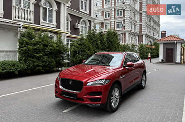 Внедорожник / Кроссовер Jaguar F-Pace 2017 в 