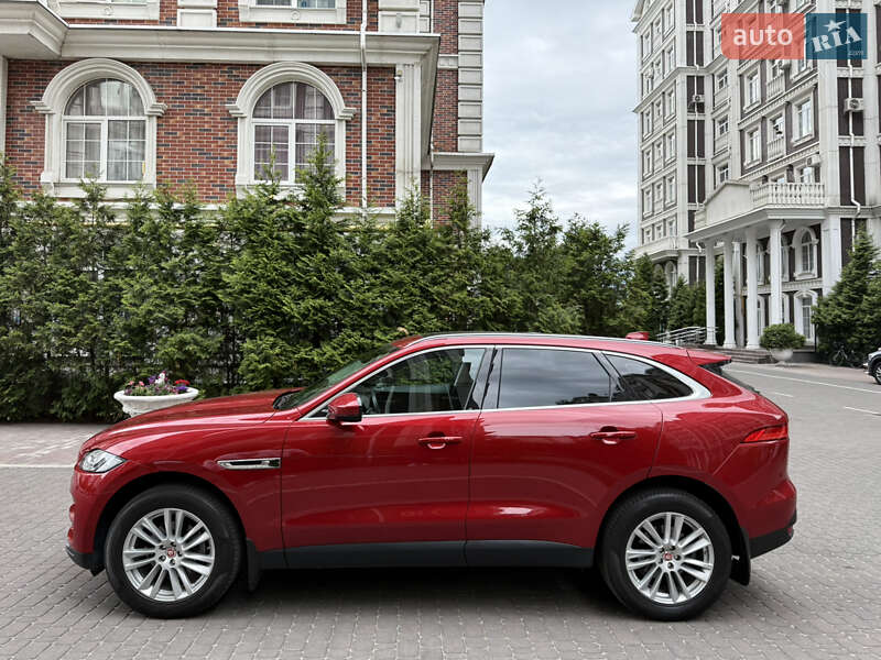 Позашляховик / Кросовер Jaguar F-Pace 2017 в Києві