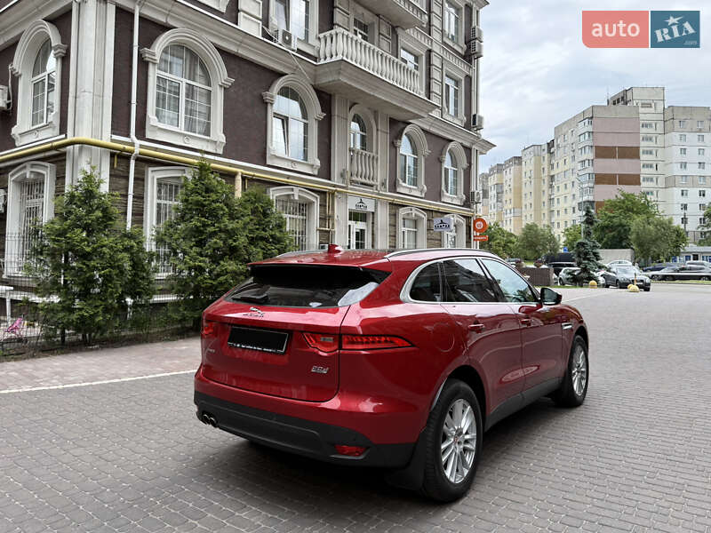 Позашляховик / Кросовер Jaguar F-Pace 2017 в Києві