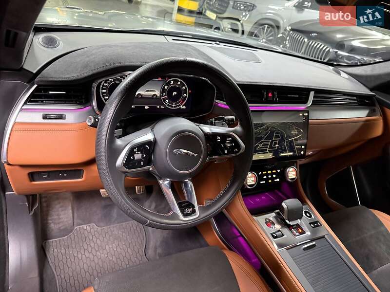Внедорожник / Кроссовер Jaguar F-Pace 2022 в Киеве