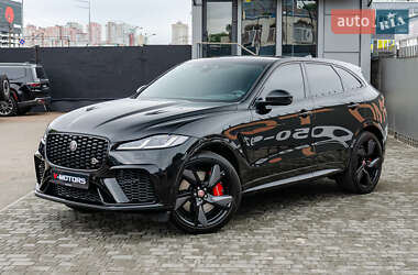Внедорожник / Кроссовер Jaguar F-Pace 2021 в 