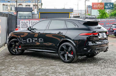 Внедорожник / Кроссовер Jaguar F-Pace 2021 в 