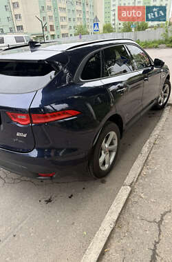 Позашляховик / Кросовер Jaguar F-Pace 2017 в 