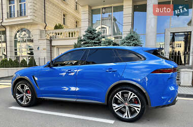 Позашляховик / Кросовер Jaguar F-Pace 2022 в 
