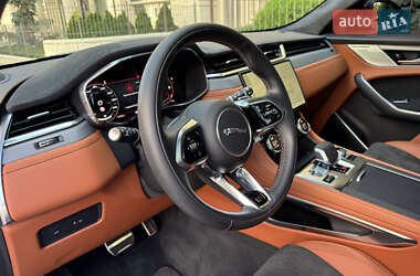 Позашляховик / Кросовер Jaguar F-Pace 2022 в 