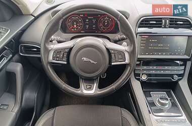 Позашляховик / Кросовер Jaguar F-Pace 2019 в 