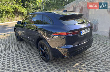 Внедорожник / Кроссовер Jaguar F-Pace 2021 в 