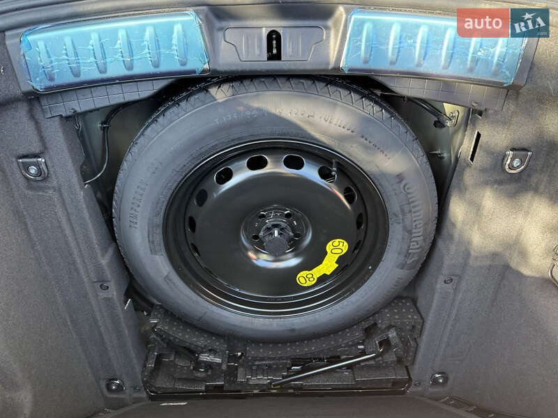 Внедорожник / Кроссовер Jaguar F-Pace 2021 в Одессе фото 26 Внедорожник / Кроссовер Jaguar F-Pace 2021 в Одессе