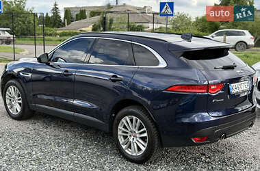 Позашляховик / Кросовер Jaguar F-Pace 2016 в 