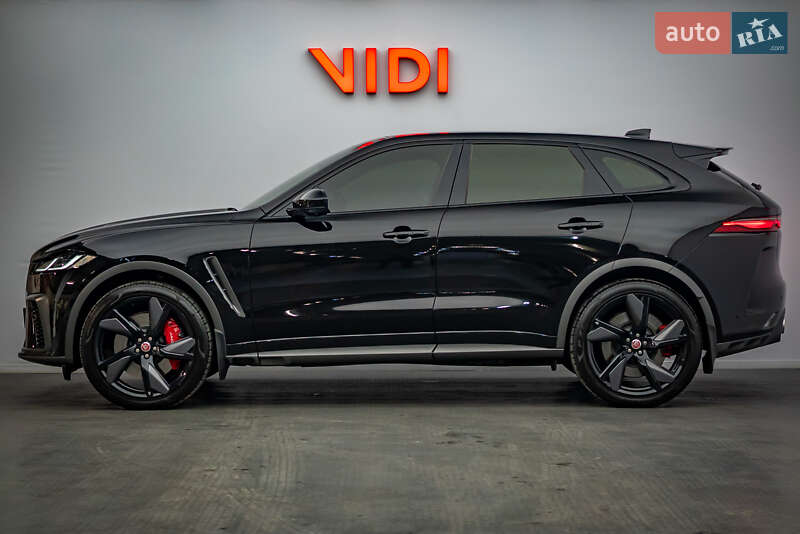 Внедорожник / Кроссовер Jaguar F-Pace 2021 в Киеве