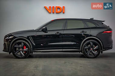 Внедорожник / Кроссовер Jaguar F-Pace 2021 в 