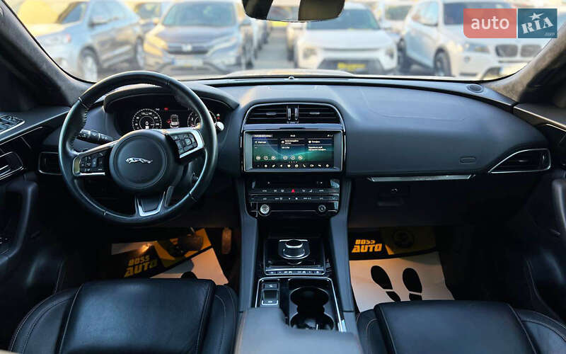 Позашляховик / Кросовер Jaguar F-Pace 2020 в Івано-Франківську