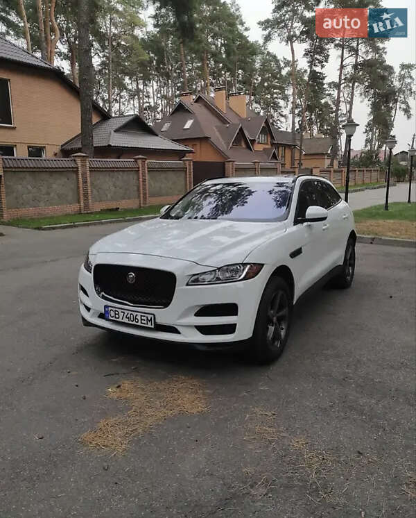 Позашляховик / Кросовер Jaguar F-Pace 2018 в 