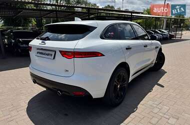 Внедорожник / Кроссовер Jaguar F-Pace 2016 в 
