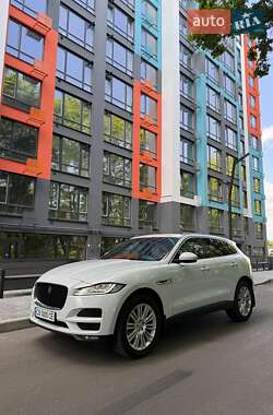 Позашляховик / Кросовер Jaguar F-Pace 2016 в 