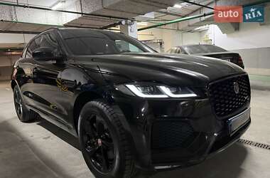 Внедорожник / Кроссовер Jaguar F-Pace 2021 в 