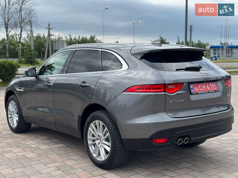 Позашляховик / Кросовер Jaguar F-Pace 2018 в Івано-Франківську