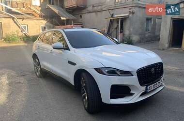 Внедорожник / Кроссовер Jaguar F-Pace 2022 в 
