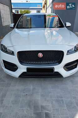 Позашляховик / Кросовер Jaguar F-Pace 2016 в 