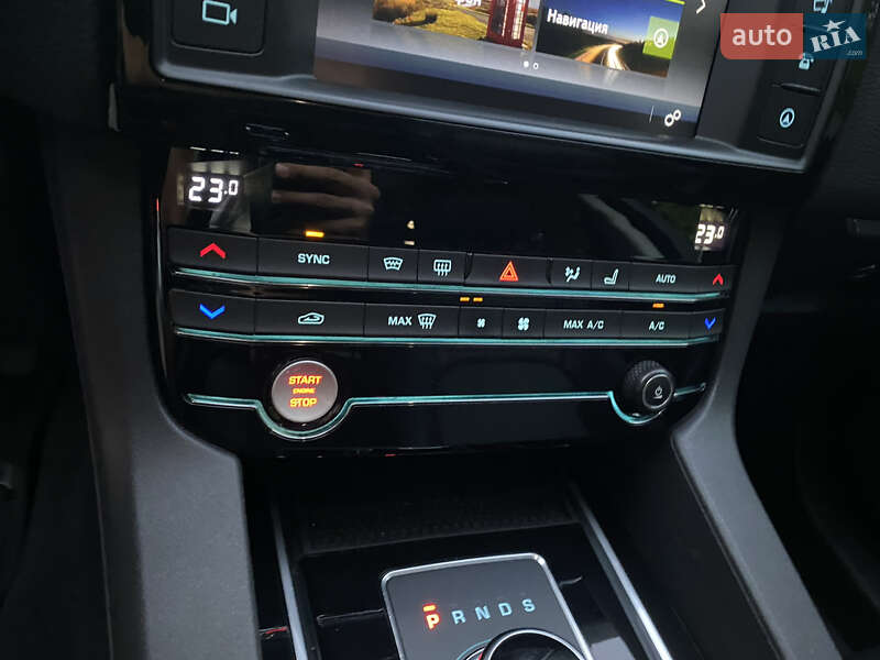 Внедорожник / Кроссовер Jaguar F-Pace 2017 в Харькове фото 11 Внедорожник / Кроссовер Jaguar F-Pace 2017 в Харькове
