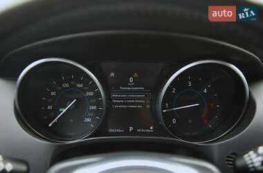 Позашляховик / Кросовер Jaguar F-Pace 2017 в 
