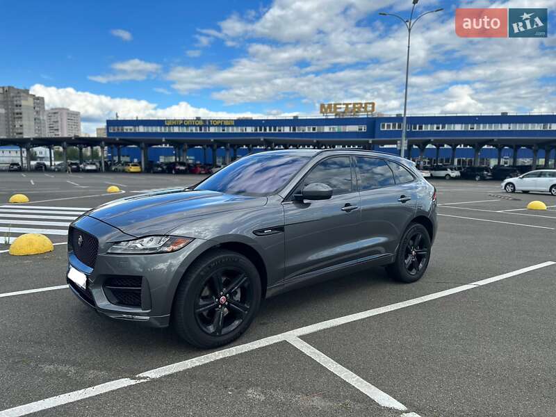 Внедорожник / Кроссовер Jaguar F-Pace 2016 в 