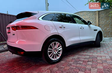 Внедорожник / Кроссовер Jaguar F-Pace 2017 в 