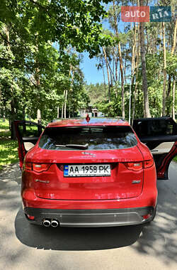 Внедорожник / Кроссовер Jaguar F-Pace 2016 в 