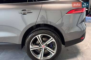 Позашляховик / Кросовер Jaguar F-Pace 2017 в 