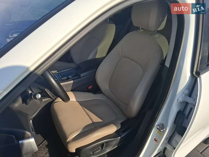 Позашляховик / Кросовер Jaguar F-Pace 2017 в Черкасах
