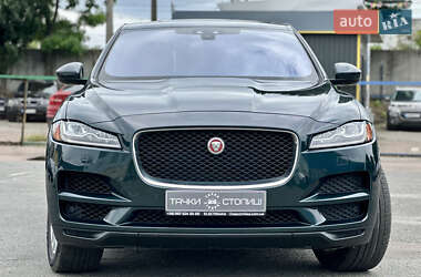 Внедорожник / Кроссовер Jaguar F-Pace 2016 в 