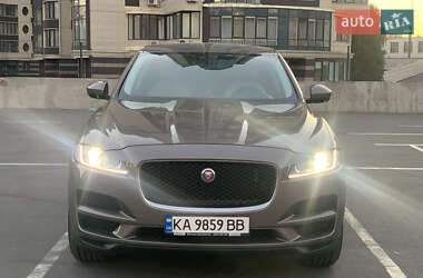 Позашляховик / Кросовер Jaguar F-Pace 2016 в 