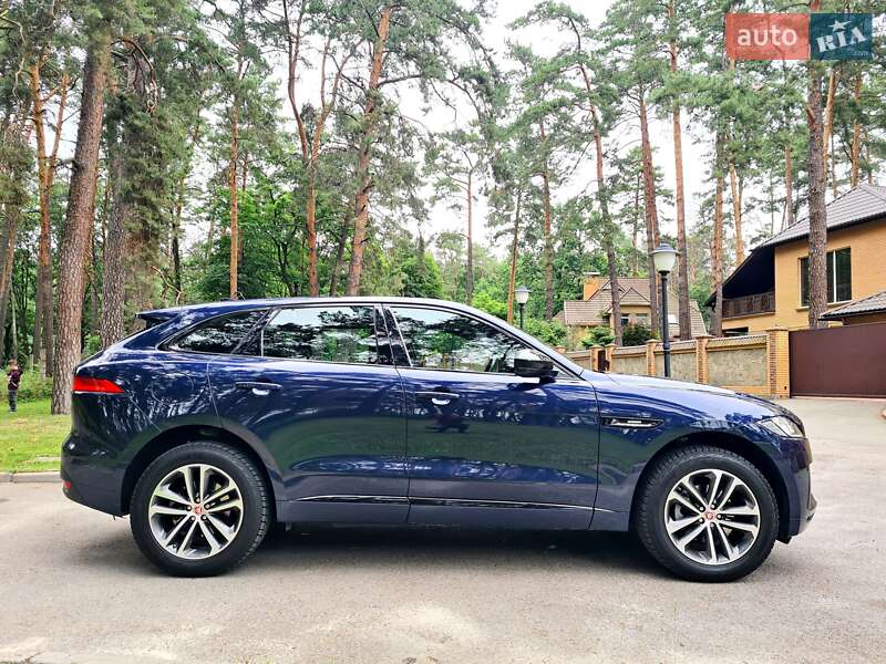 Внедорожник / Кроссовер Jaguar F-Pace 2017 в Чернигове