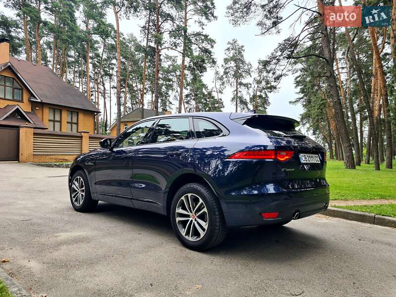 Внедорожник / Кроссовер Jaguar F-Pace 2017 в Чернигове