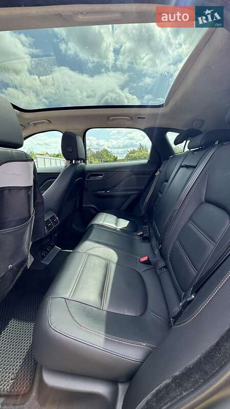 Позашляховик / Кросовер Jaguar F-Pace 2020 в Полтаві