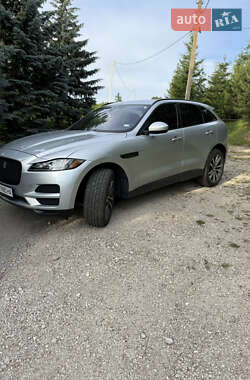 Внедорожник / Кроссовер Jaguar F-Pace 2016 в 