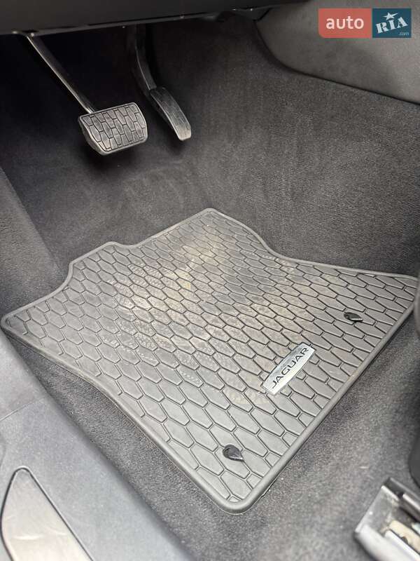 Позашляховик / Кросовер Jaguar F-Pace 2021 в Нововолинську