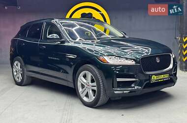 Позашляховик / Кросовер Jaguar F-Pace 2017 в Чернівцях