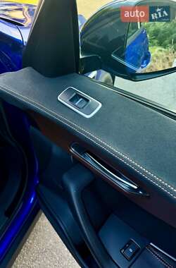 Внедорожник / Кроссовер Jaguar F-Pace 2018 в 