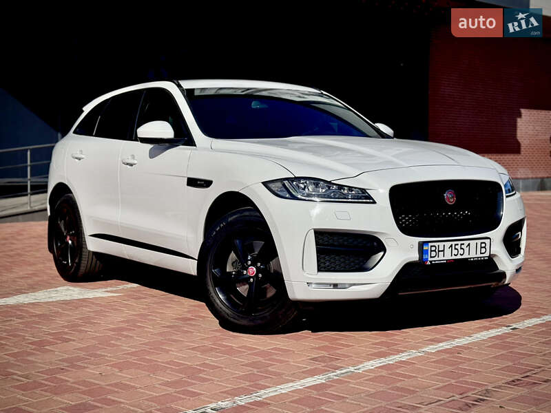 Внедорожник / Кроссовер Jaguar F-Pace 2017 в 