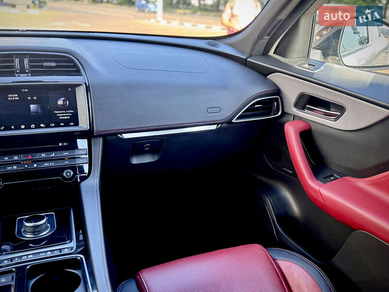 Внедорожник / Кроссовер Jaguar F-Pace 2017 в Одессе