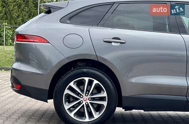 Внедорожник / Кроссовер Jaguar F-Pace 2018 в 