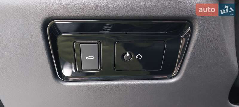 Внедорожник / Кроссовер Jaguar F-Pace 2016 в Киеве