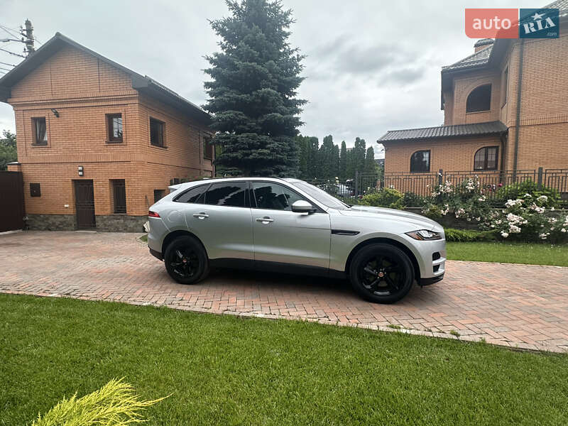 Позашляховик / Кросовер Jaguar F-Pace 2017 в Києві