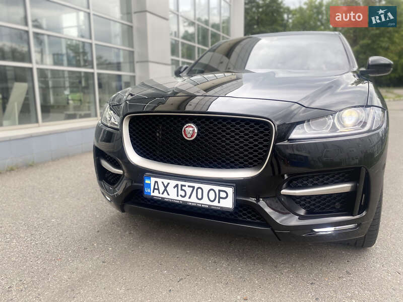 Внедорожник / Кроссовер Jaguar F-Pace 2017 в Киеве