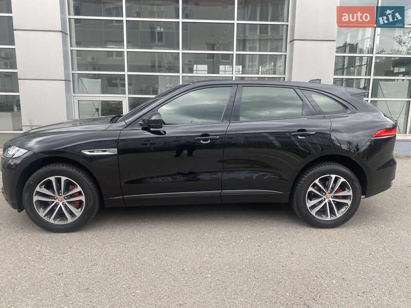 Внедорожник / Кроссовер Jaguar F-Pace 2017 в Киеве