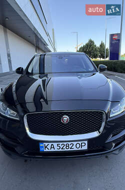 Внедорожник / Кроссовер Jaguar F-Pace 2018 в Киеве