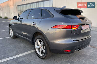 Позашляховик / Кросовер Jaguar F-Pace 2017 в 
