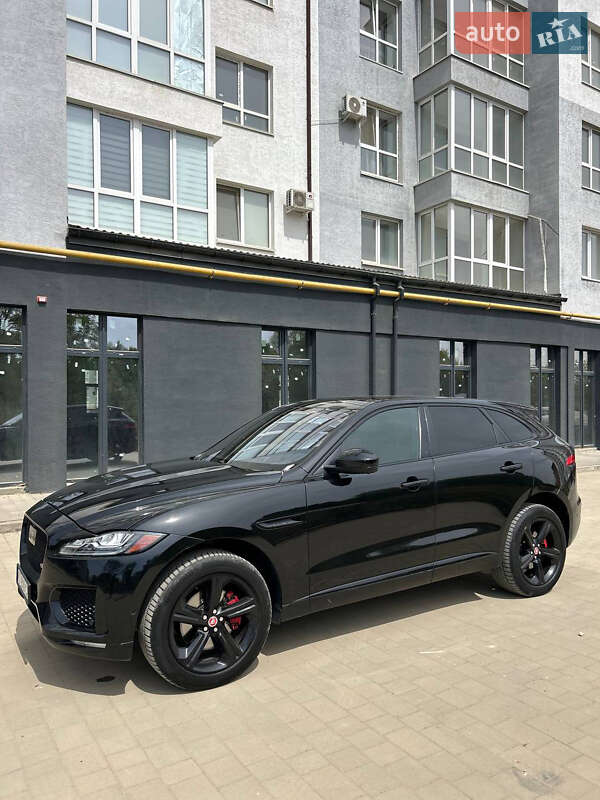 Внедорожник / Кроссовер Jaguar F-Pace 2016 в Ивано-Франковске