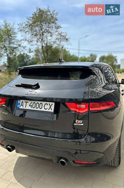 Внедорожник / Кроссовер Jaguar F-Pace 2016 в 
